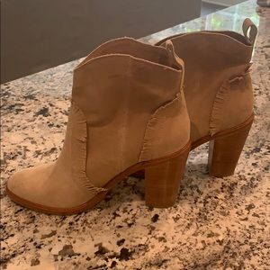 Suede fringe Joie boots